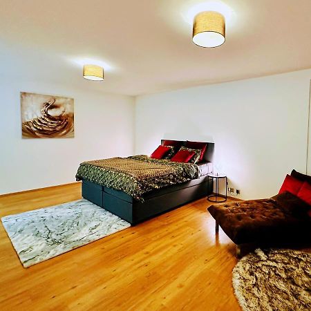 Montreux Lake Side Apartment! Bagian luar foto